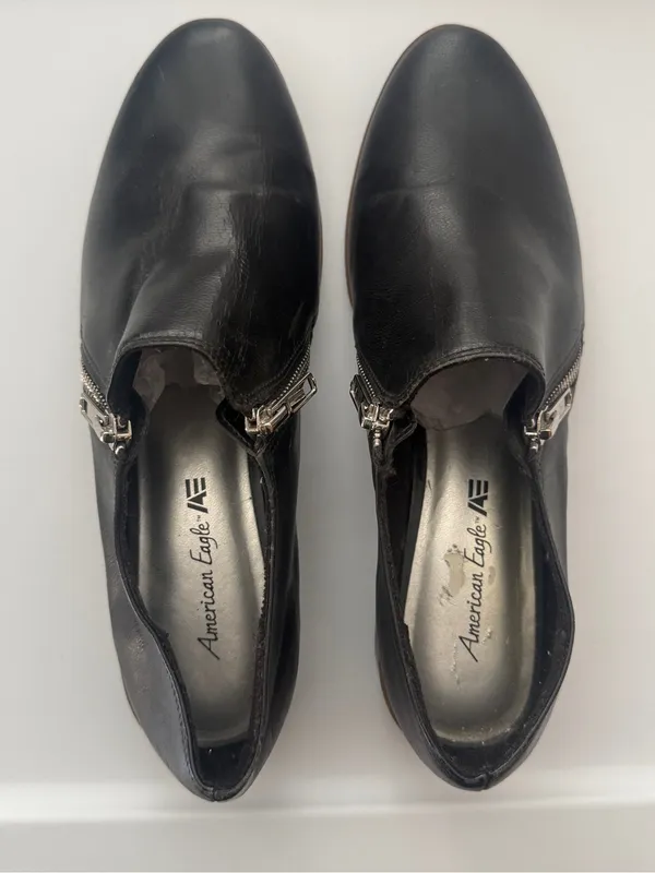American Eagle Women's Black Leather Side-Zip Low Profile Ankle Shoes 8.5 - Image 3
