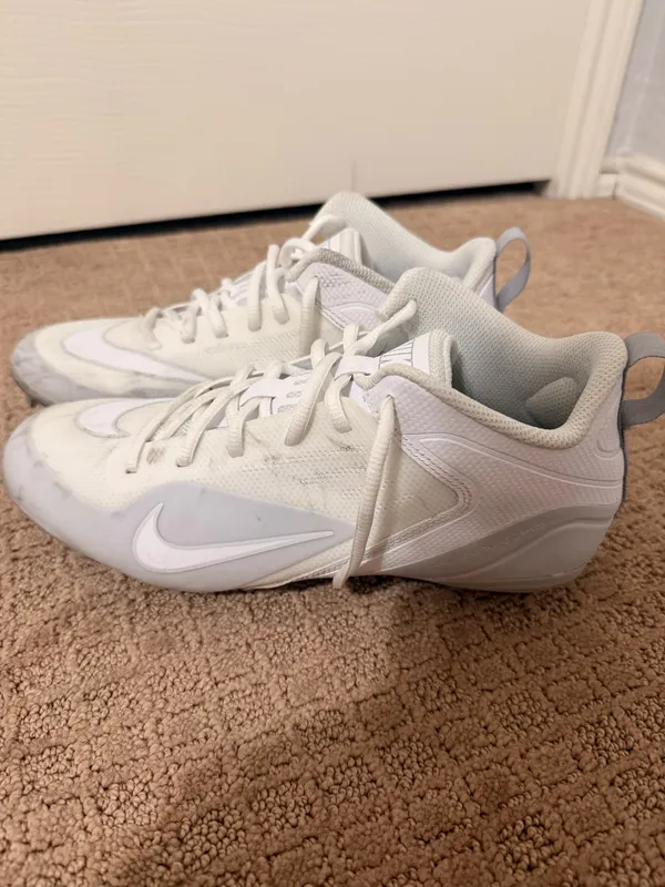 Nike Alpha Huarache 8 Lacrosse Varsity Shoes - Image 3