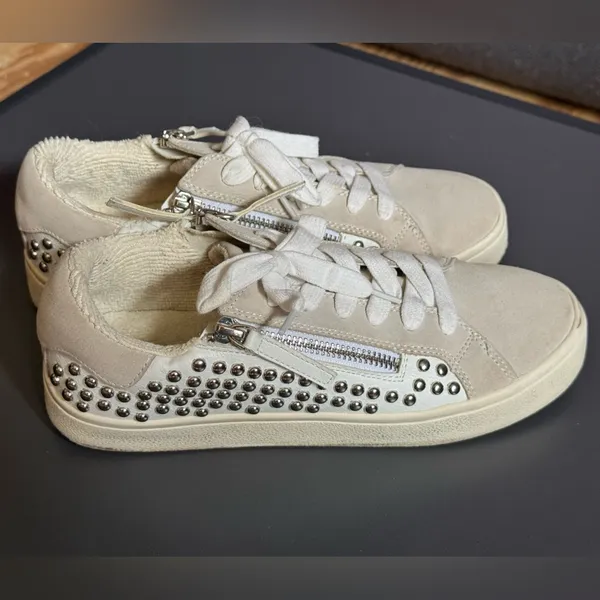 Steve Madden Cream Studded Low-Top Sneakers with‎ Suede Finish - Image 5