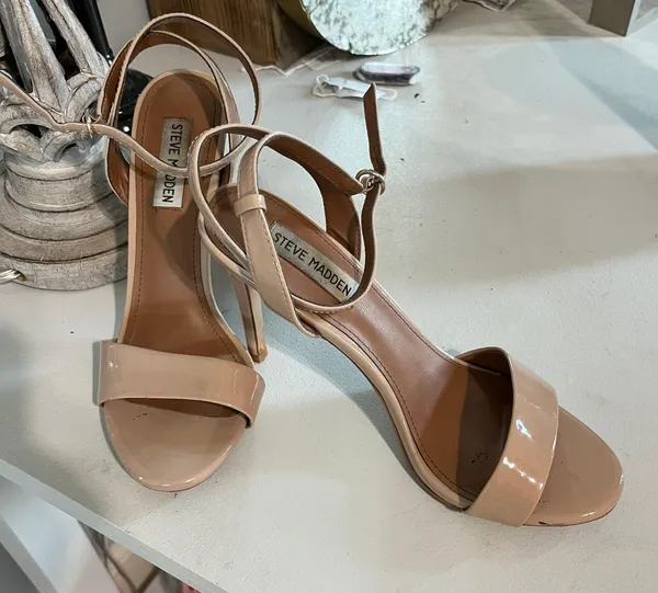 Steve Madden Reno Sandals High Heels Stiletto Tan Size 8.5 - Image 12
