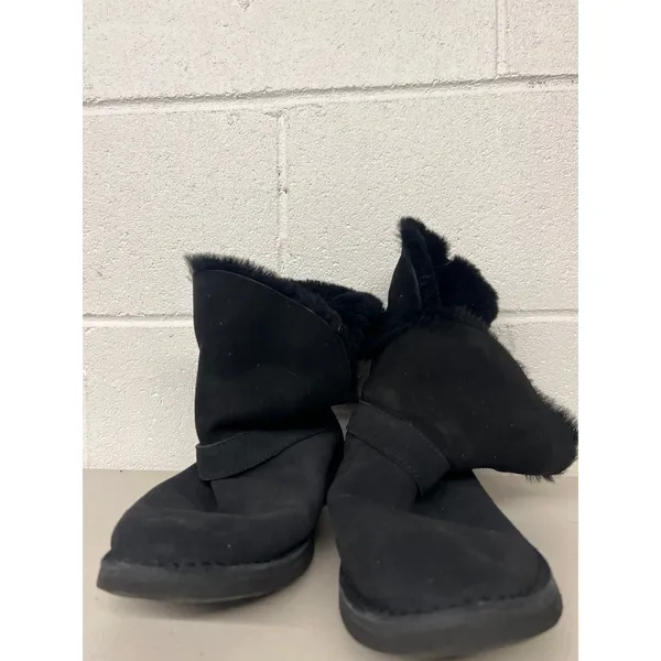 UGG as is Sz 8 Syden Black Suede Sheepskin Cuffable Boots 1120702 buckle ankle - Image 4