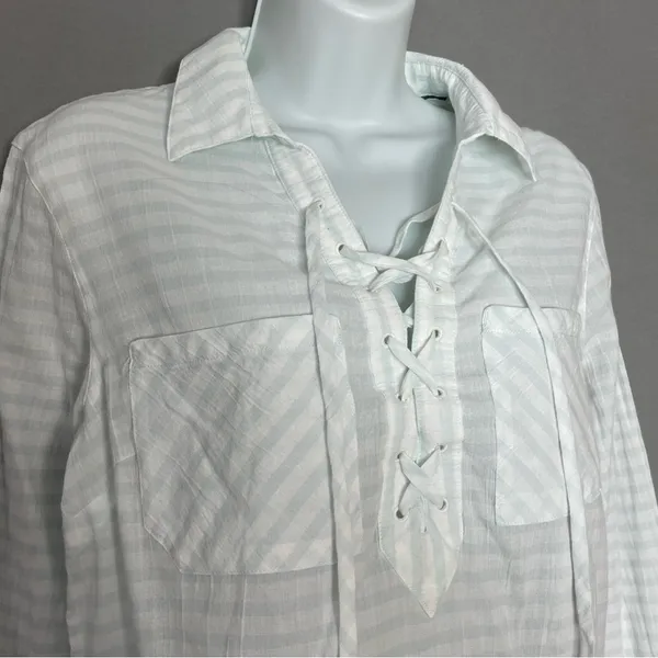 Mountain Hardwear Shirt Women Medium Striped White Blue Lightweight Long‎ Sleeve - Image 6