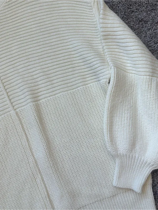 Le Lis Cream Chunky Knit Crewneck Sweater - Image 3