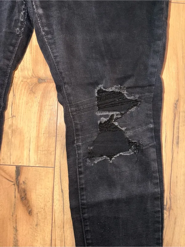 Black old navy jeans - Image 2