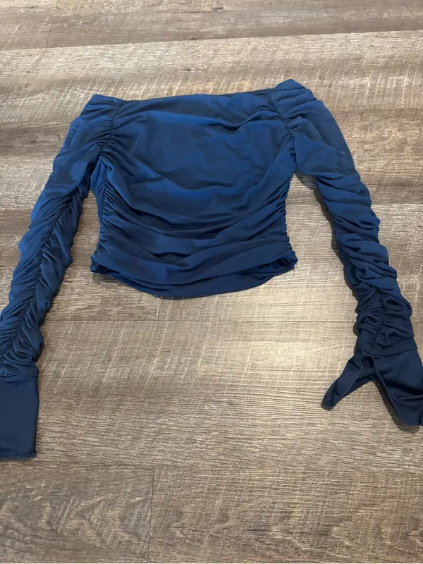 Princess Polly Moreno Off The Shoulder Navy Top - Image 5