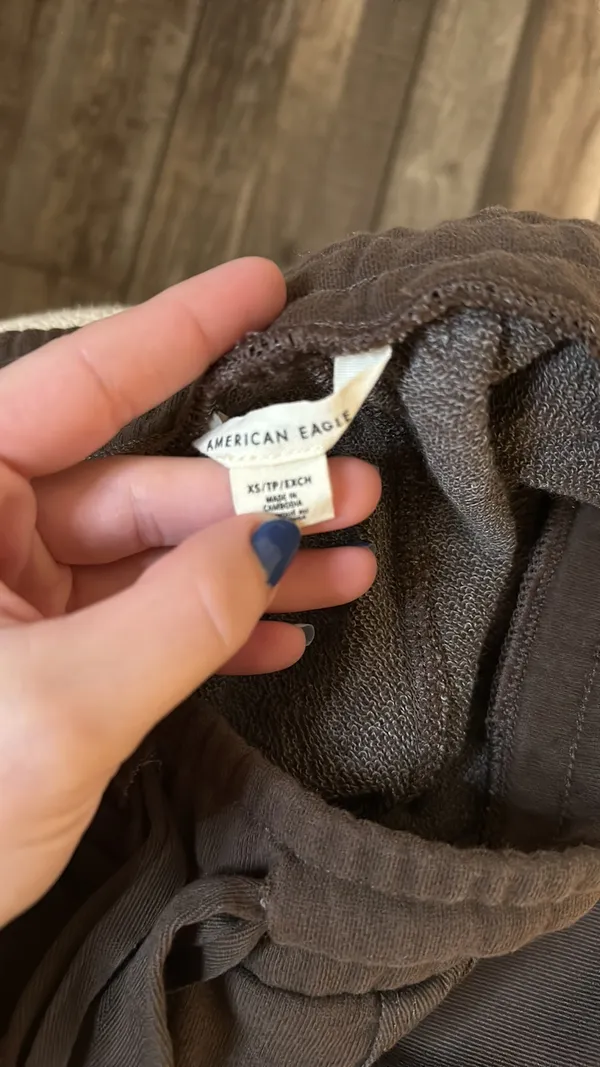 American Eagle Joggers - Image 4