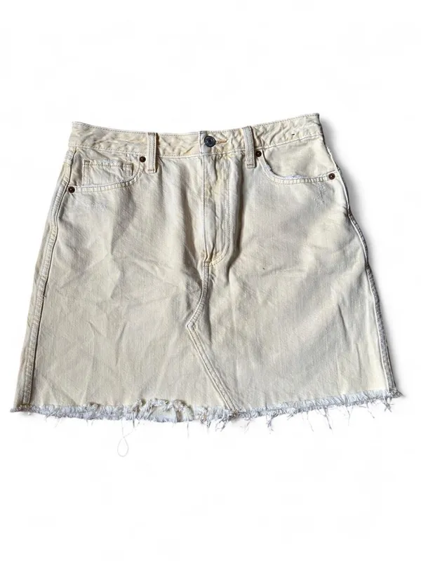Abercrombie & Fitch Zoey Style Denim Mini Skirt A-Line Butter Yellow Raw Hem Y2K - Image 4