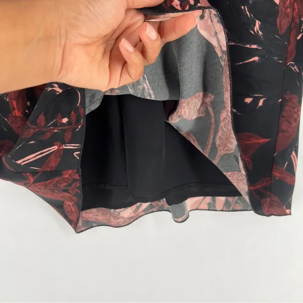 Aritzia Wilfred Charpont Dress‎ Open Back Dark Floral Black Burgundy Tie Sleeve - Image 7