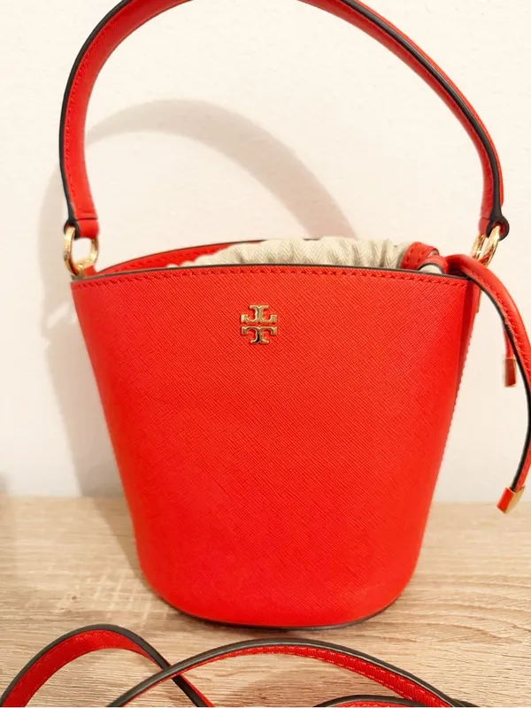 TORY BURCH EMERSON Mini Drawstring Bucket Leather Crossbody Red Bag - Image 3