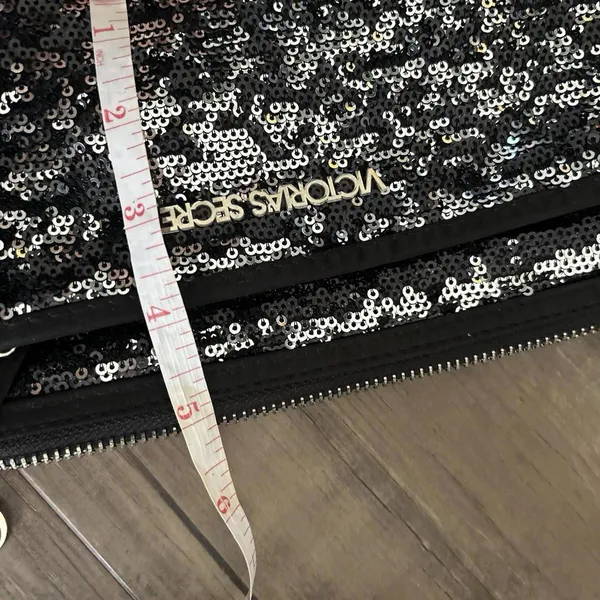 Women's Victoria’s Secret Black Sequin Clutch Bag Silver Zipper & Logo - Image 8