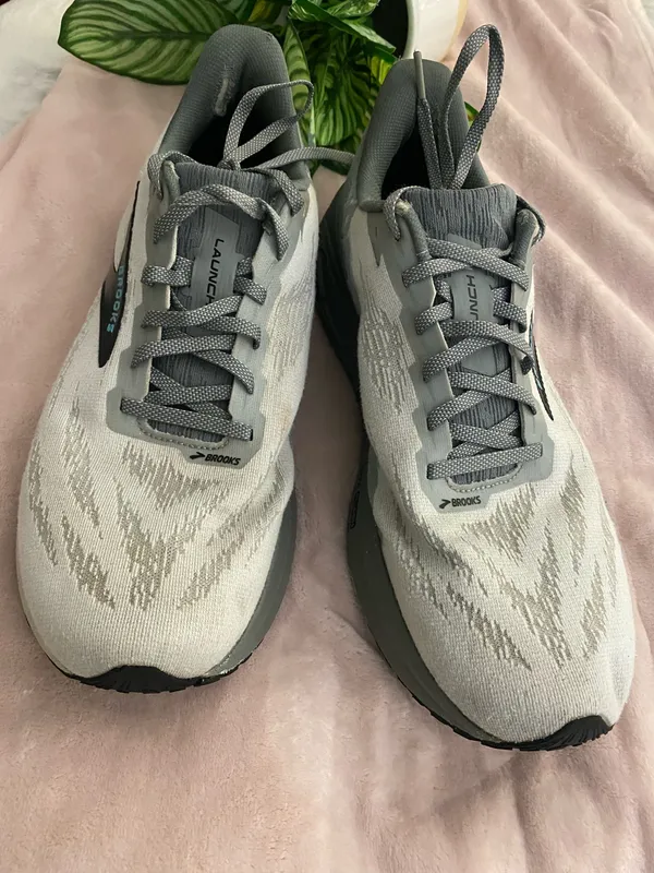 Brooks Launch  Men's Ghost Trail Running Shoes Size 12 - Image 2