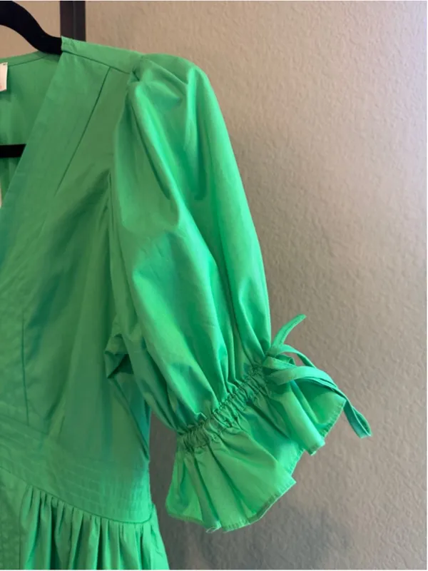 Entro Women's Eyelet Detail Midi Dress in Green Size S - Image 5