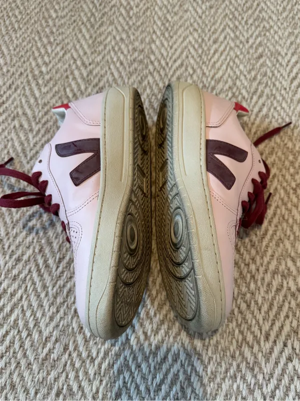 Veja Pink Modetrotter V10 Leather Lady First Low-Top Sneakers | Size 7 - Image 6