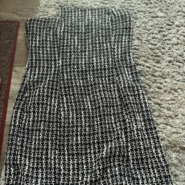 NBD Tweed Strapless Isadora Mini Dress size‎ small - Image 4