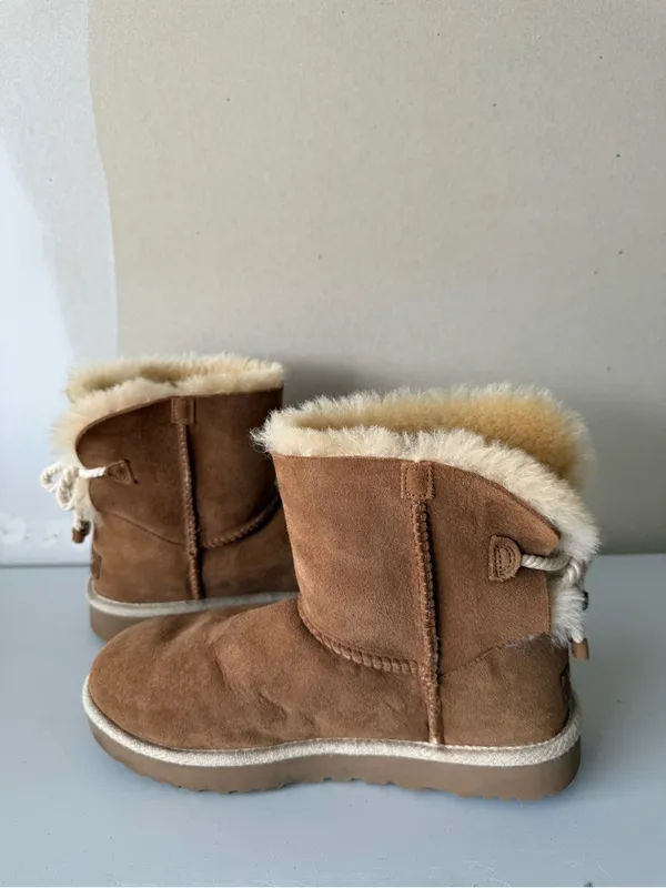 UGG Australia Selene Rope Bailey Bow Boots - Image 9