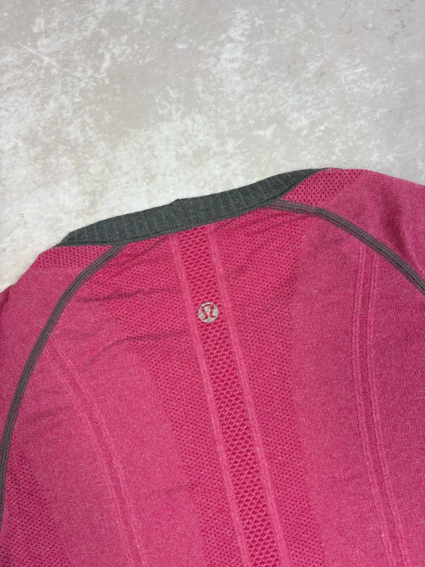Lululemon Swiftly Tech Short Sleeve Shirt In Magenta - Image 4