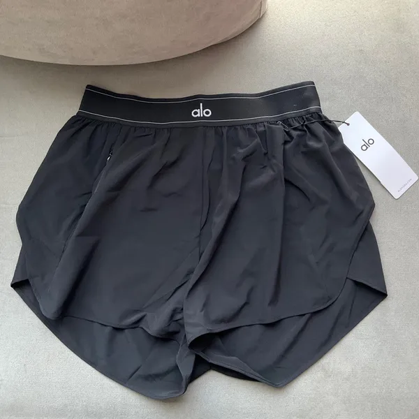 Alo Yoga Match Point Short Black M - Image 2