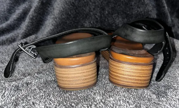 Sandals - Image 3