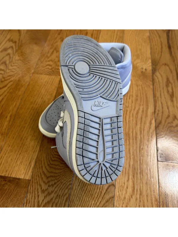 Size 6.5 US Women’s Nike Air Jordan 1 Mid Grey White CD7240-002 - Image 15