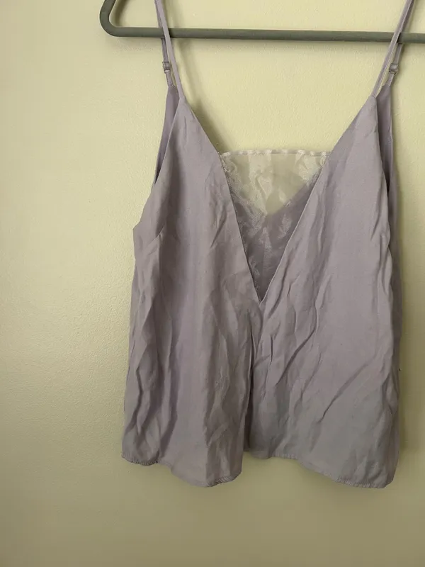 Deep v - Image 2