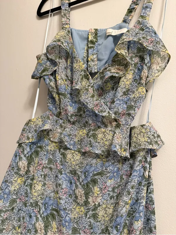 ASTR the Label Wildflower Ruffle Cutout Midi Dress - Image 6