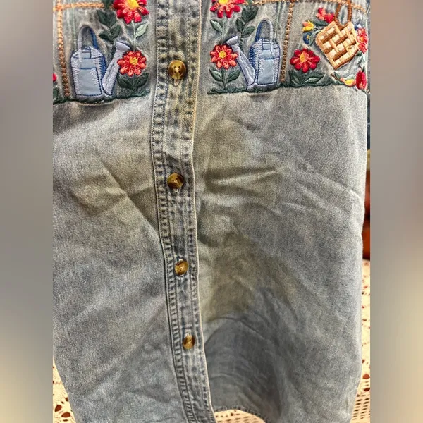 Bobbie Brooks Denim Button Down Shirt with Floral Embroidery Blue Size XL - Image 2