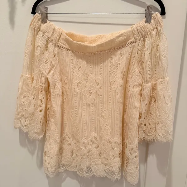Taylor & Sage Boho Renaissance Cream Lace Off Shoulder Top Bell Sleeve Size S - Image 2