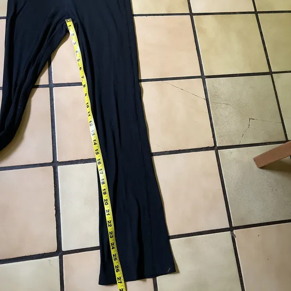 Outdoor Voices Ribbed Flare Leggings Pants S Black Stretch Walking Outdoors Run - Image 8