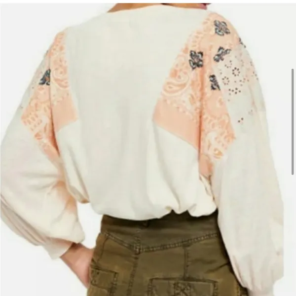 We The Free Free People Camiseta Feelin It Boho Patchwork Top in Alabaster Combo W1096 Sz S - Image 5