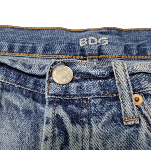 BDG Shorts Size 27 W33"xL2" BDG Urban Outfitters Tomgirl Denim Shorts Distressed Jean Shorts - Image 7