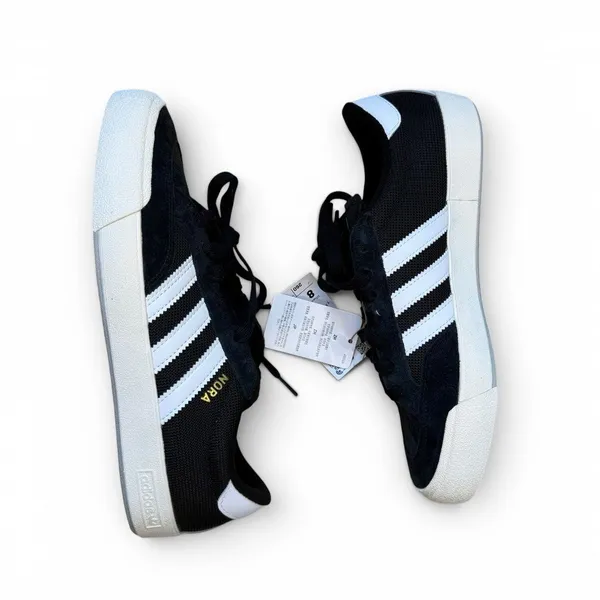Adidas Nora Sneakers Lace Up Skateboarding Black White Mens 8 Women 9 New in Box - Image 3