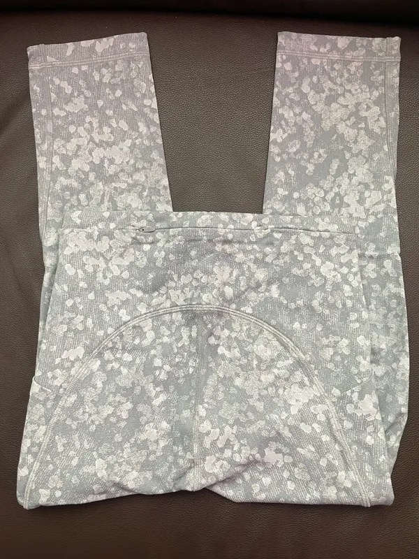Lululemon Swift Speed High-Rise Crop 21” - Image 3