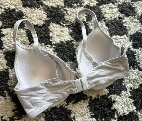 Victoria's Secret Lilac Body by Victoria Bra - Image 3