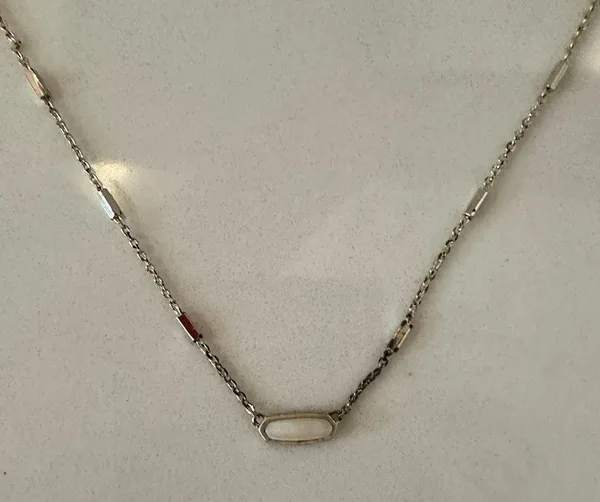 Kendra Scott Miya Mother Of Pearl Pendant and Gold Chain Necklace - Image 2