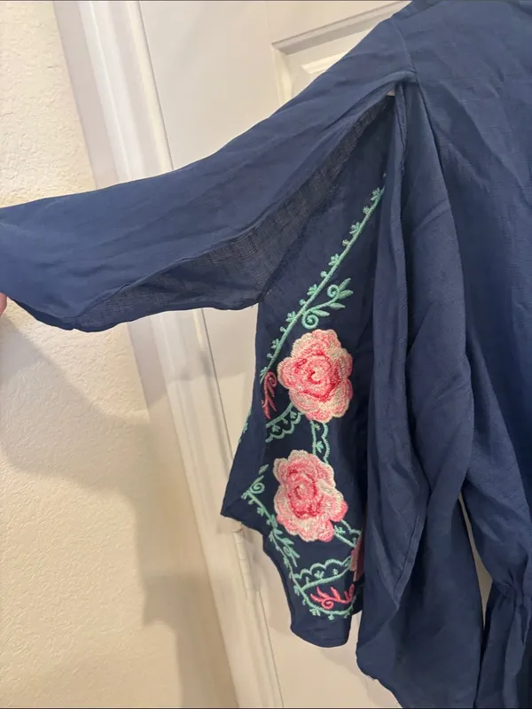 Umgee Embroidered Boho Dress Small Navy Floral Bell Sleeve Mini Dress - Image 4