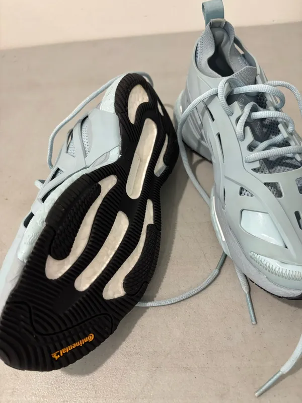 Light Blue Athletic Sneakers – Stylish & Comfortable Size 7.5 - Image 5