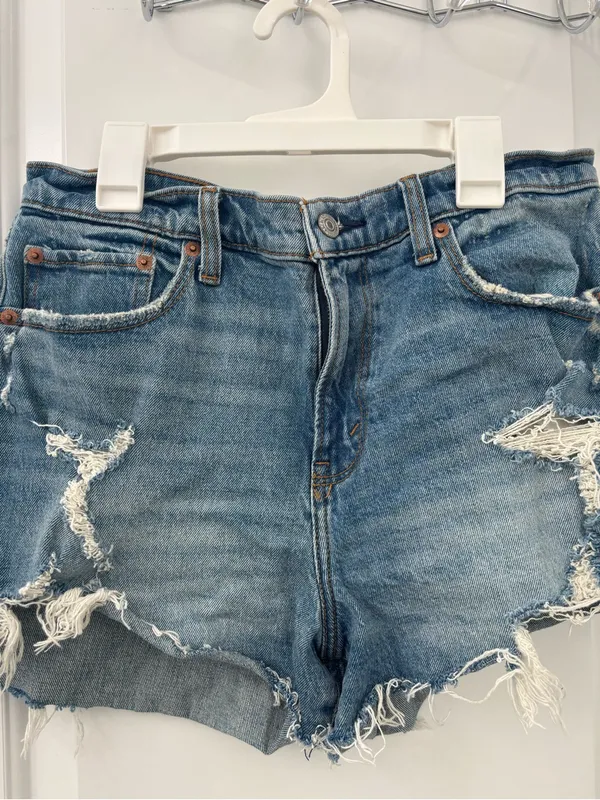 Abercrombie & fitch the mom short mid rise curve love 8/29 - Image 2