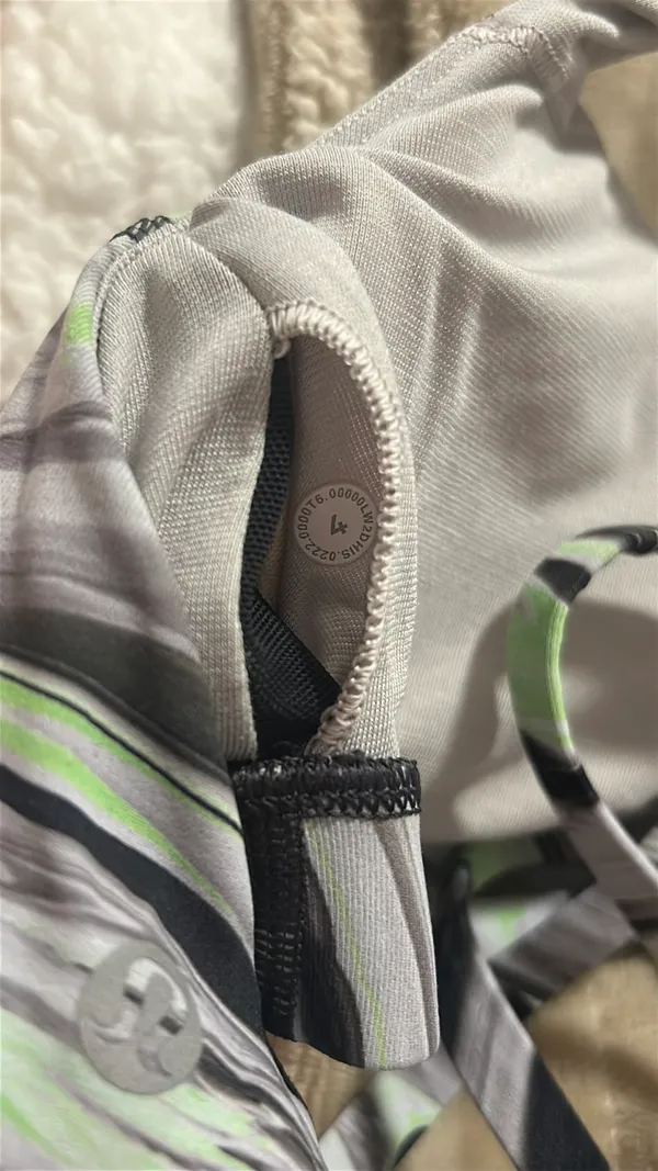 Lululemon Sports Bra💚 - Image 3