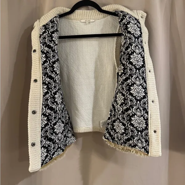 Miss Me Cream Faux Fur Vest - Image 3