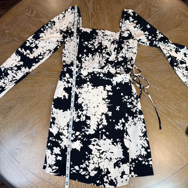 Abercrombie & Fitch NWT Long Sleeve Wrap Mini Dress Black White Floral Sz‎ Small - Image 10