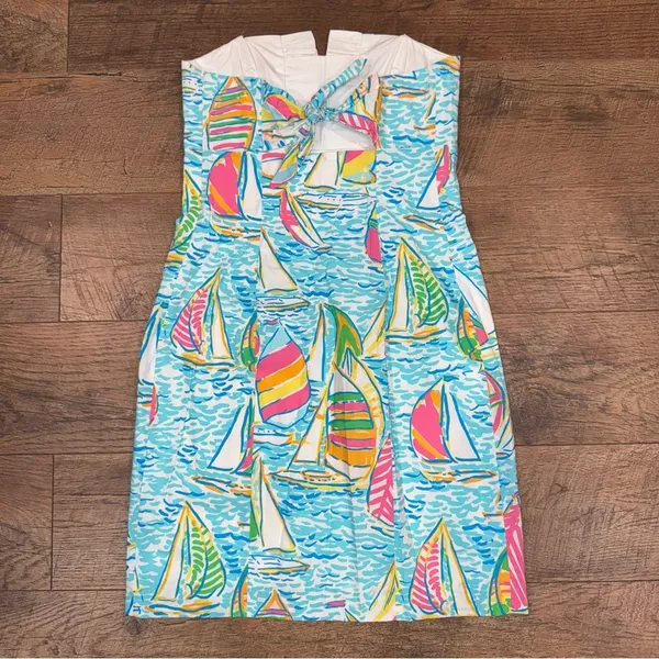Lilly Pulitzer Franco Dress in You Gotta Regatta Ruffle Back Tie Strapless Dress - Image 6