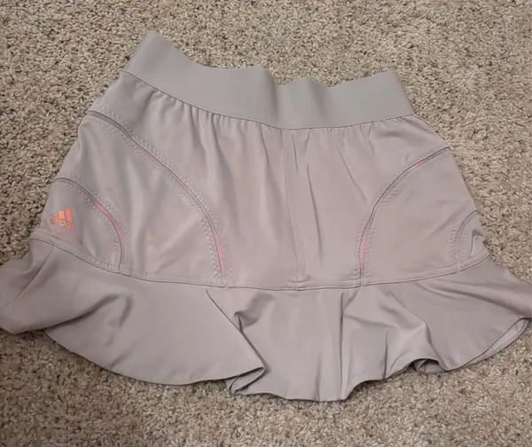Adidas Women’s tennis skirt - Image 2