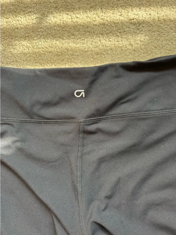 GapFit Flare Leggings - Image 2