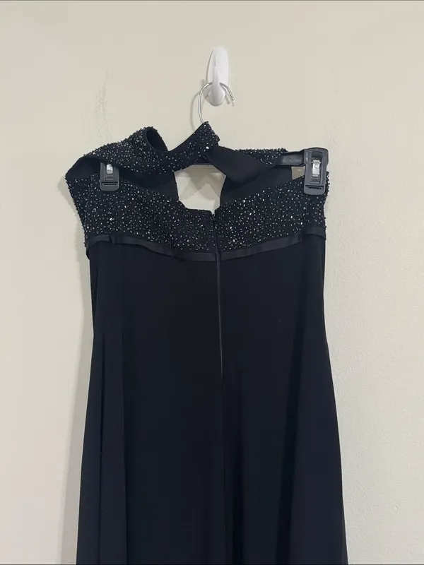 Laundry by Shelli Segal Black Maxi Halter Dress Embellished Gown size 8 - Image 5