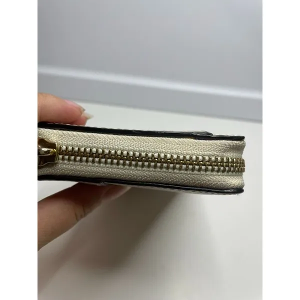 KATE SPADE Wellesley Neda Clutch Wallet Zip Around Beige Off-White - Image 4