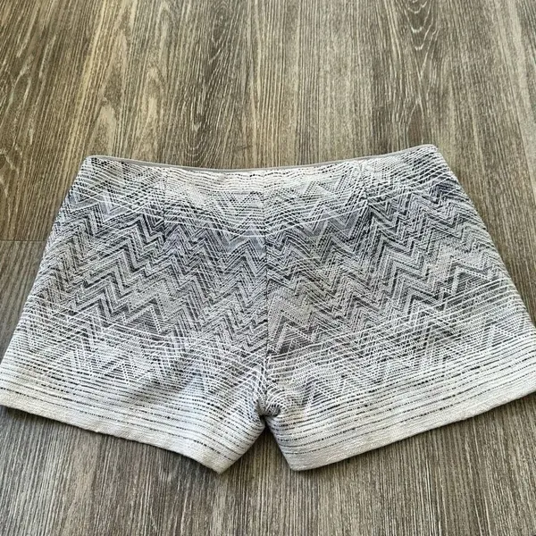 L’Agence jacquard Chevron twill shorts - Image 2