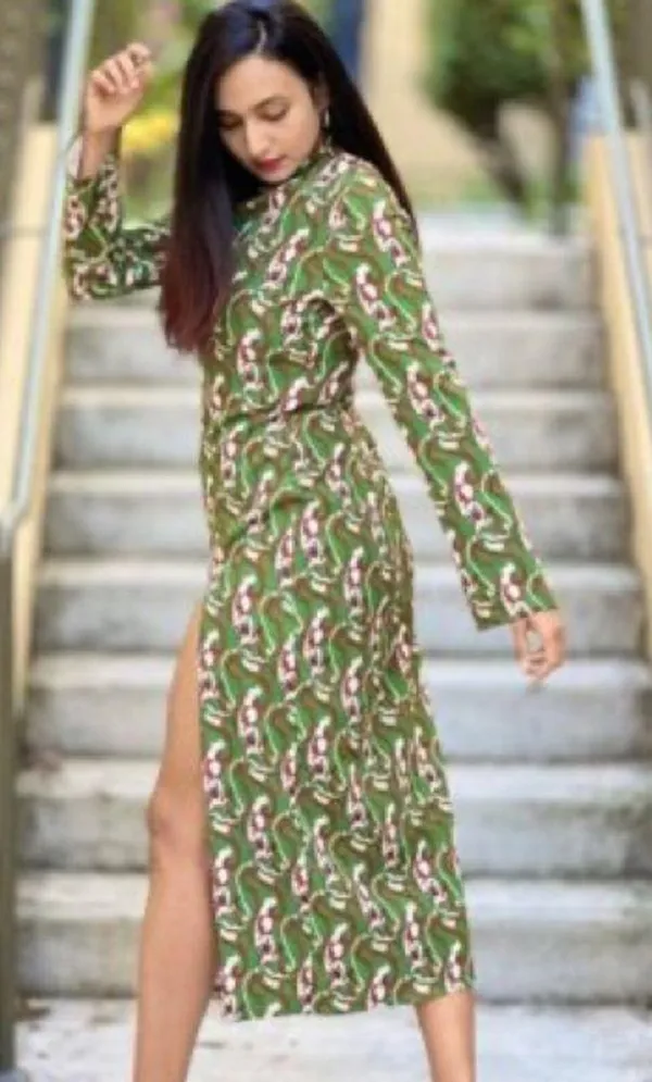Nwot Zara Woman'S Paisley Printed Midi Dress Green/Multicolor Xs Bloggers Fave - Image 4