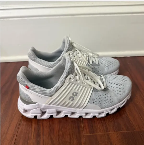 On Cloud Women Shoes Cloudswift - Glacier/White size size 7 - Image 2