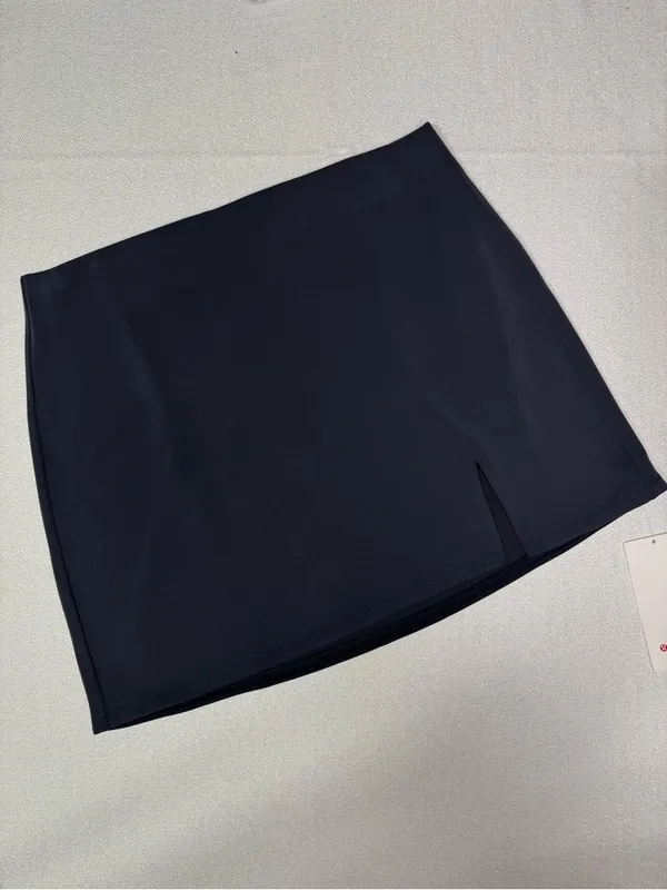 Lululemon Softstreme High Rise Mini Skirt Black XL NWT - Image 3