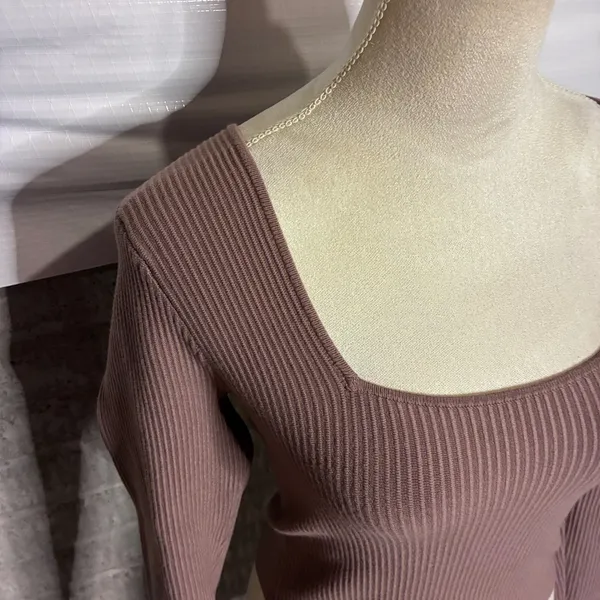 Abercrombie & Fitch Womens Small Ribbed Square Neck Long Sleeve Sweater Mauve - Image 2